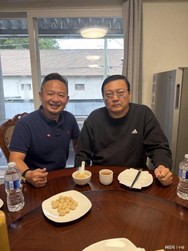 揭幕战最低价超1000美元!尼克斯宣布暂停销售球票:自称定价失误
