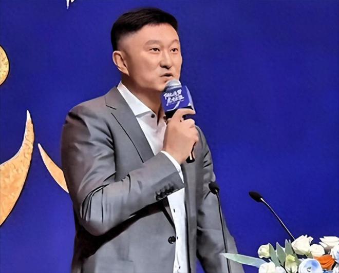 曝NBA至少有5支球队邀请徐昕试训 2米26小巨人离开广东彻底起飞